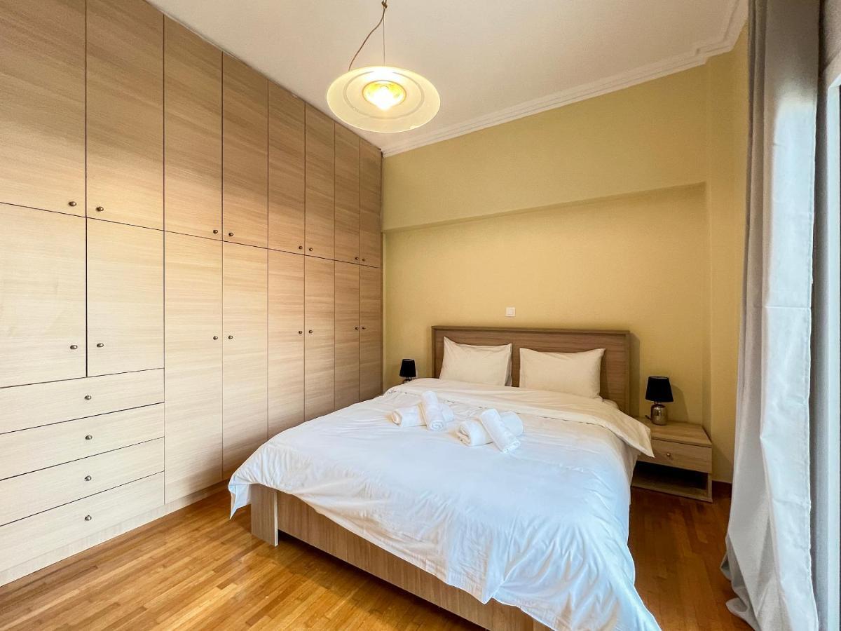 Chiou Spacious 90Sqm Apt In Athén Kültér fotó