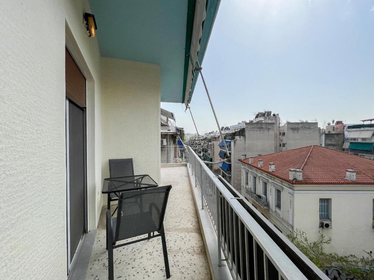 Chiou Spacious 90Sqm Apt In Athén Kültér fotó